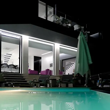 Ferienvilla Villa Iamar Mit Privatem Pool