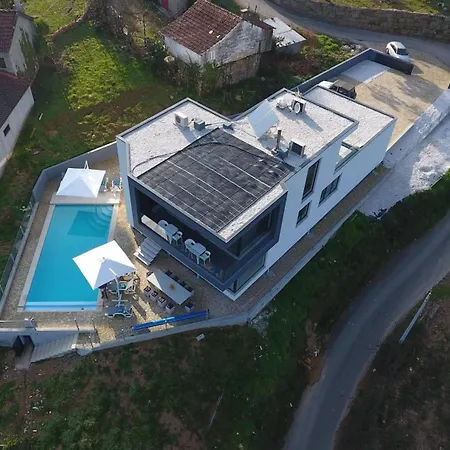 Holiday home Ferienvilla Villa Iamar Mit Privatem Pool Canedo de Basto
